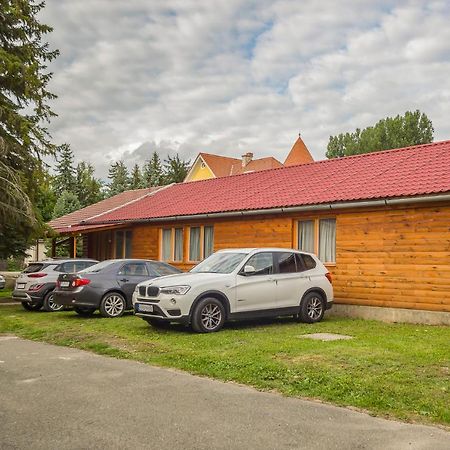 Lipicai Ifjusagi Szallo Szilvásvárad Exterior foto