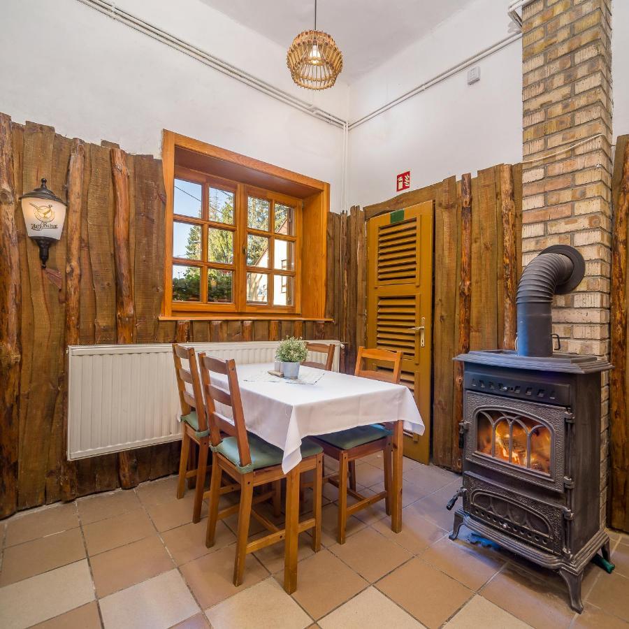 Lipicai Ifjusagi Szallo Szilvásvárad Exterior foto