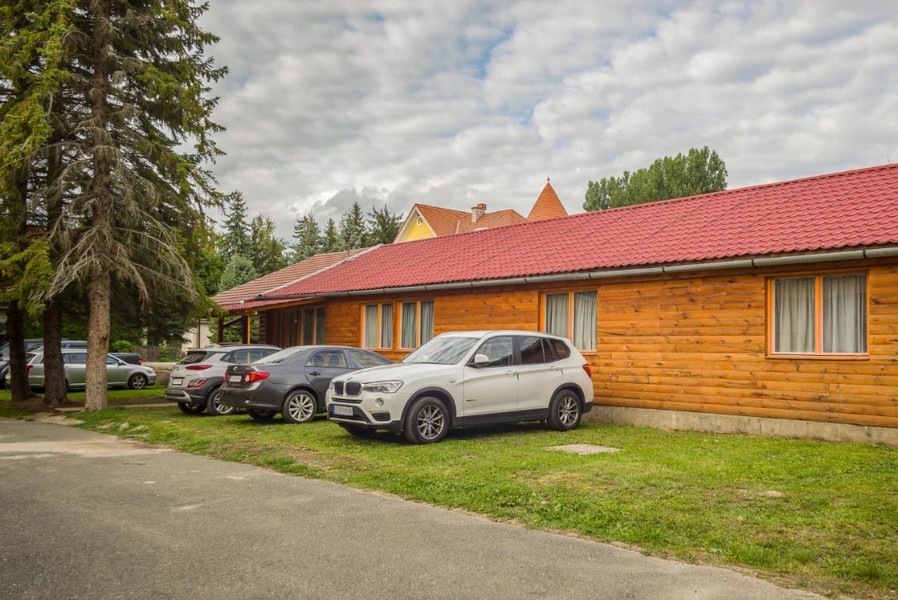 Lipicai Ifjusagi Szallo Szilvásvárad Exterior foto